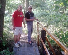 Reinhold_und_Peter_Reperatur_Ulmbachbruecke