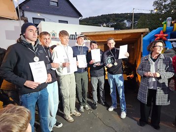 Siegerehrung-85852607-3f3d-41e0-9bc4-b138d75dba07