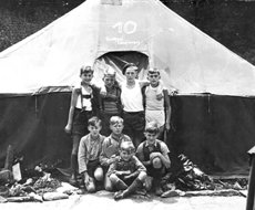 Lenste: hinten v. li. Rolf Crema, Manfred Petry, Herbert Leidolf, Horst Rumpf, vorne v. li. unbekannt, Willi Lippert, Walter Schmidt, Harald Wagner