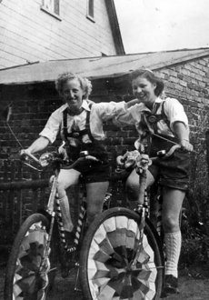 Edeltraut Schweitzer und Brigitte Liebe