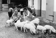 Lottche und Liselotte Zutt, Mutter bzw. Schwester von Erwin Zutt