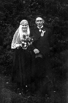 Hochzeit von Emma und Karl Schmidt (Großeltern von Frank Neuser)
