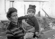 Bezersch Mienche mit Sohn Karl-Heinz