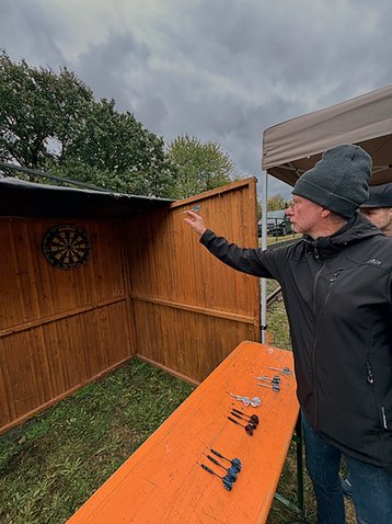 Darts-IMG_1674