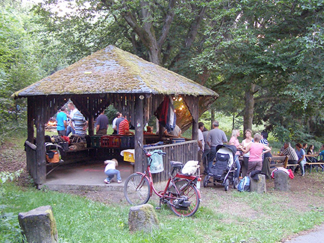 Schutzhütte am Grillplatz Steimel