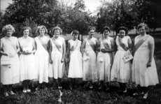 Festdamen