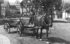 Wilhelm Becker, Kreuzgasse in den 1930er-Jahren