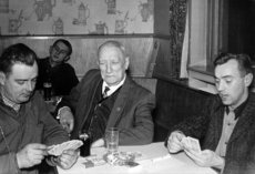 Im Vordergrund v. l.: Lothar Neuser, Wilhelm Freihoff, Helmut Rumpf, hinten Jürgen Pfeiffer